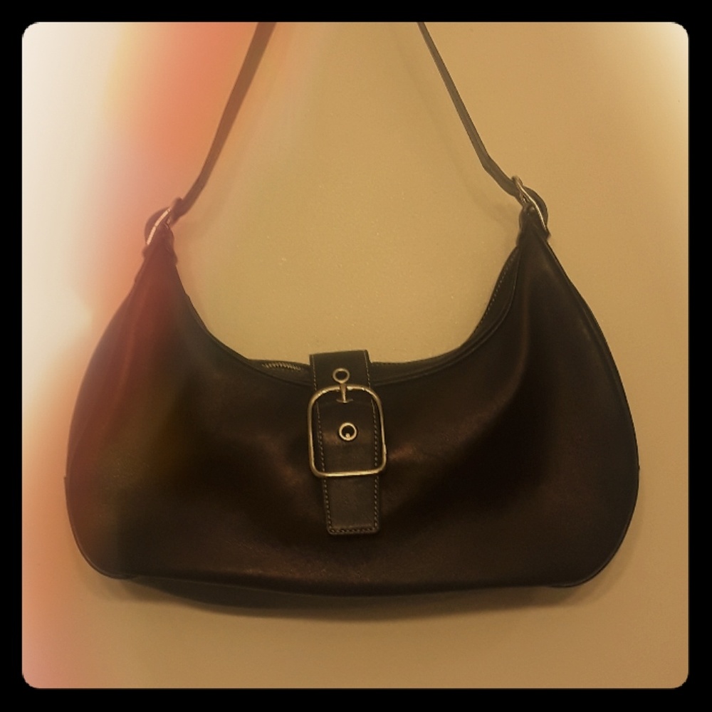 Coach black leather hobo handbag great condition